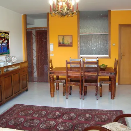 La Baronessa Luxury Apartment *