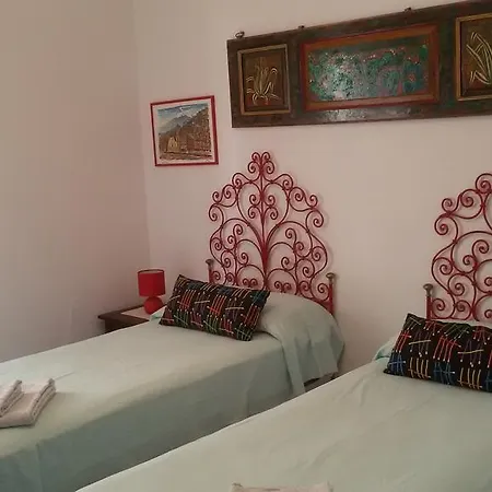 La Baronessa Luxury * Taormina